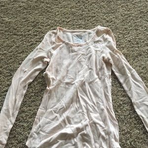 Long sleeve light pink t shirt